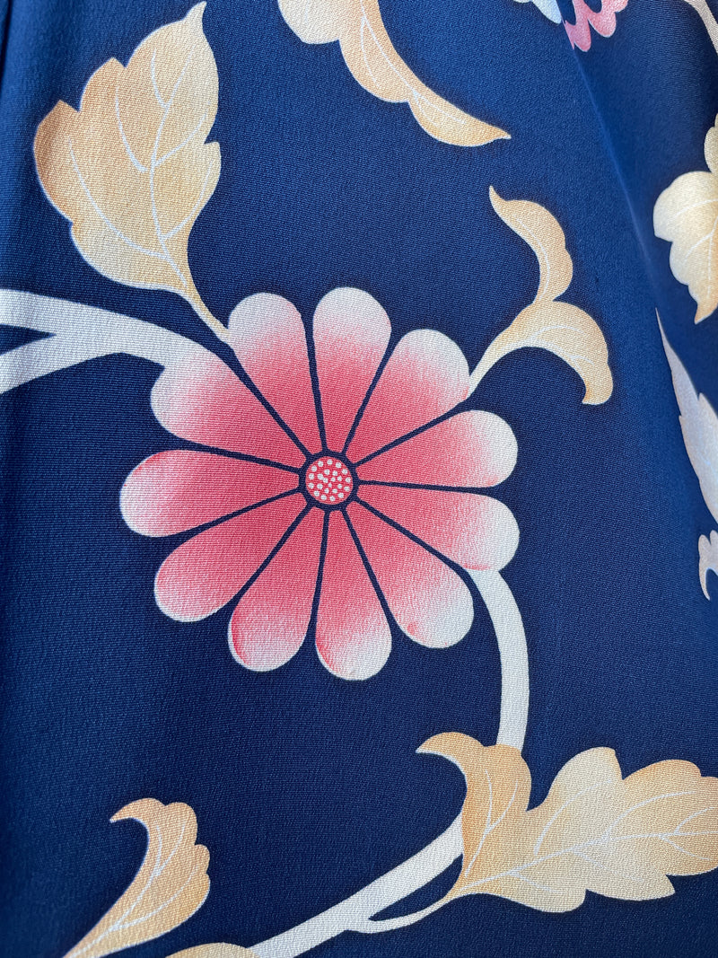 Haori Jacket Dark Blue with Flowers Motif in Crepe Silk