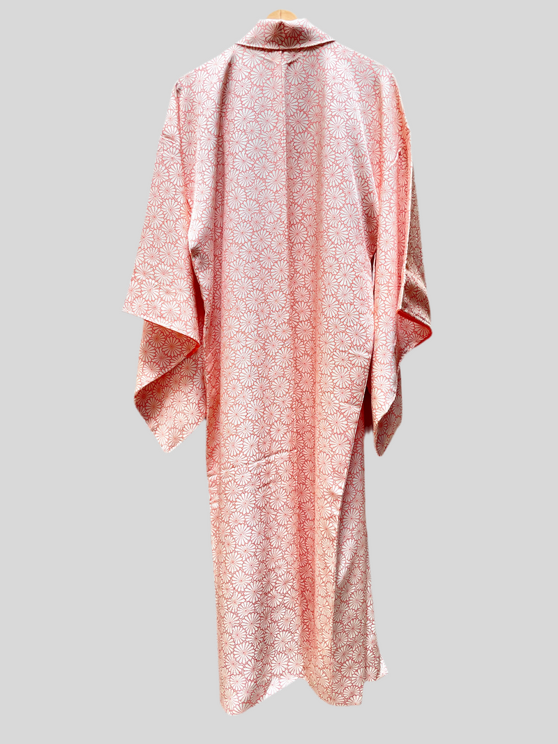Kimono Chrysantemus Patterns in Salmon Orange