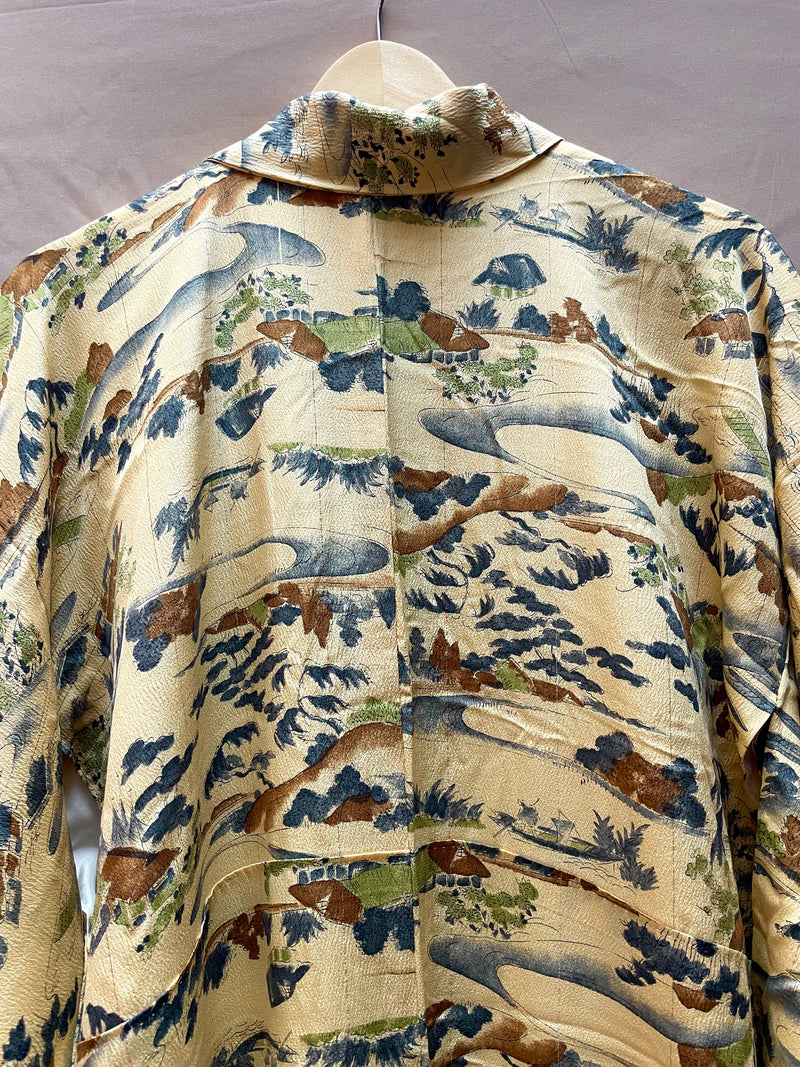 Kimono Pale Yellow with Japanese nature