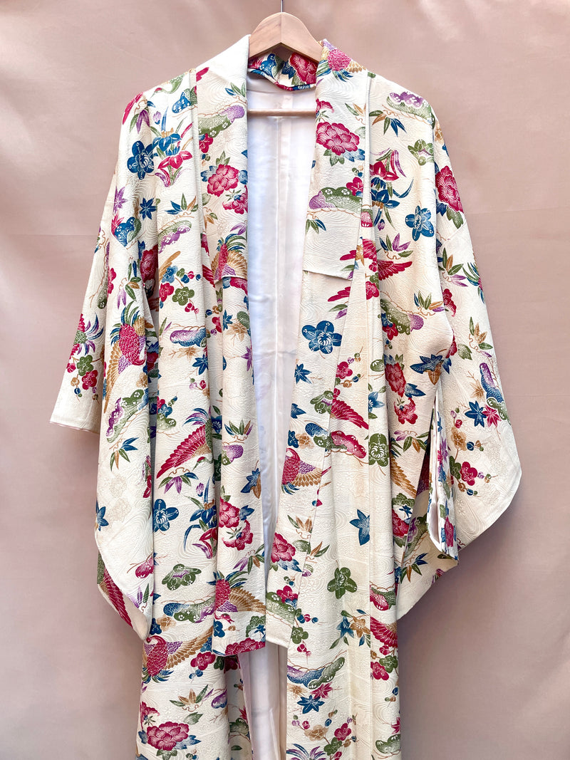 Kimono Cream with Japanese Nature in Silk