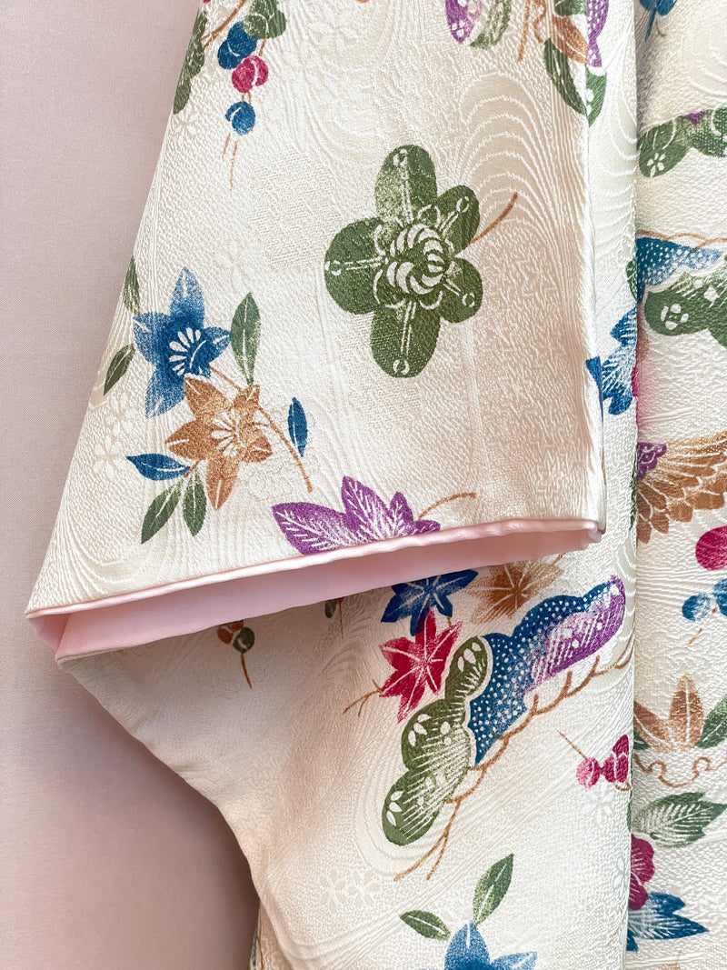 Kimono Cream with Japanese Nature in Silk