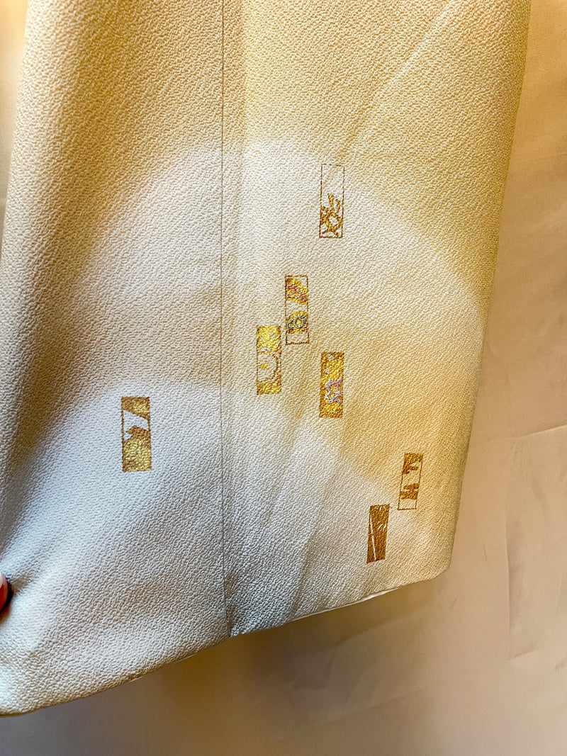 Kimono in Sand Silk with Gold details and Embroideries