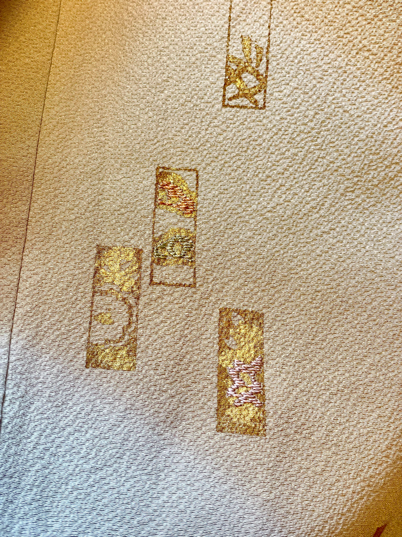 Kimono in Sand Silk with Gold details and Embroideries