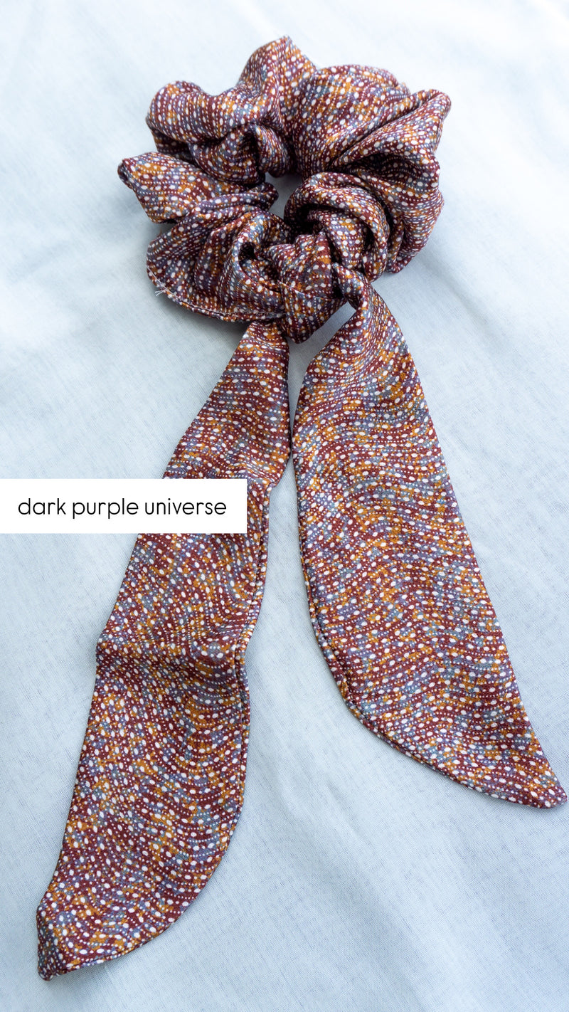 Scrunchie with Detachable Ribbon in Silk