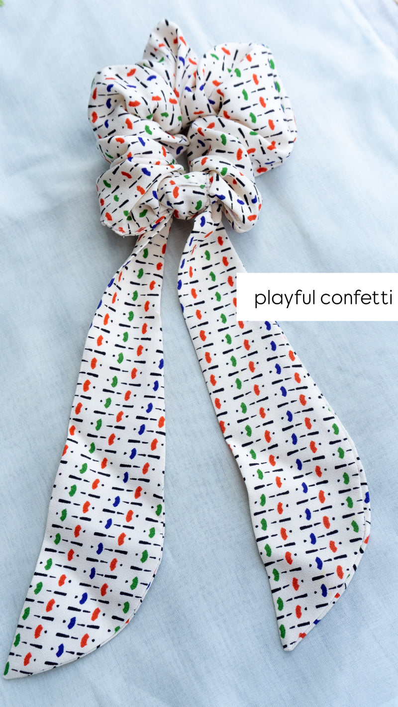 Scrunchie with Detachable Ribbon in Silk