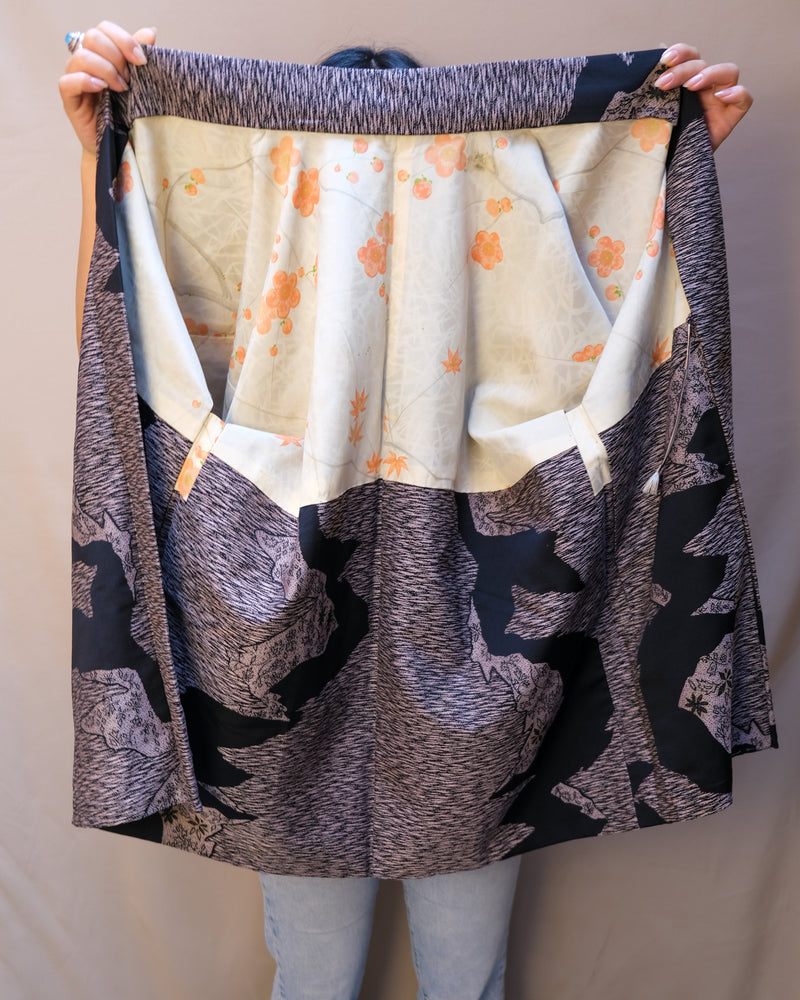Haori Jacket Jacquard in Black and Lilac with Flowers