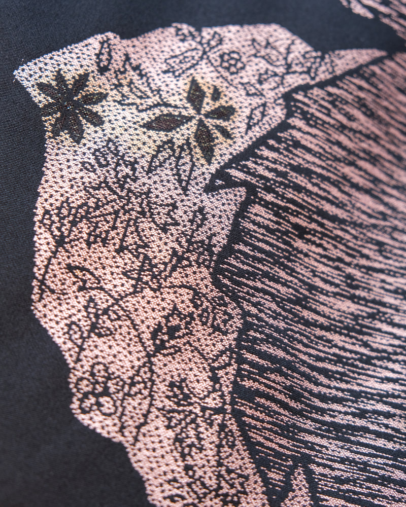 Haori Jacket Jacquard in Black and Lilac with Flowers