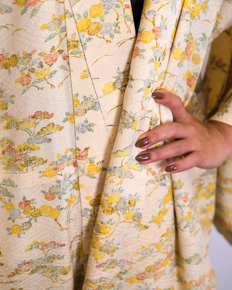 Kimono Single Layer Pale Yellow with Lemon Trees in Silk