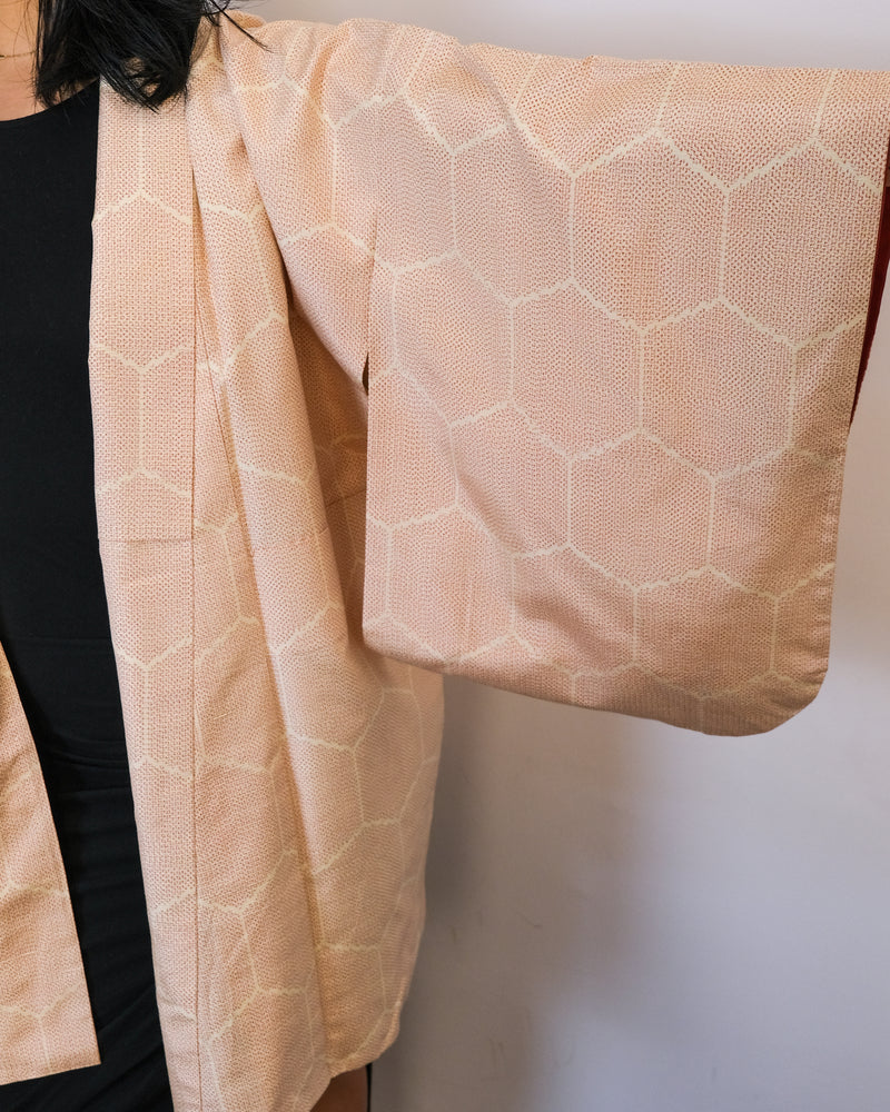 Short Kimono Turtle Shell in Pale Pink Tsumugi Silk