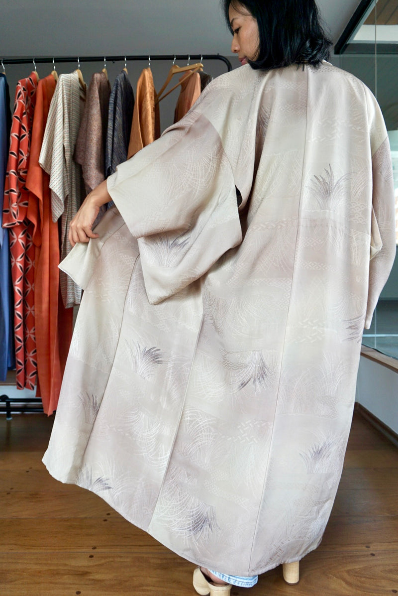 Kimono One Layer Pale Dusty Lilac in Silk