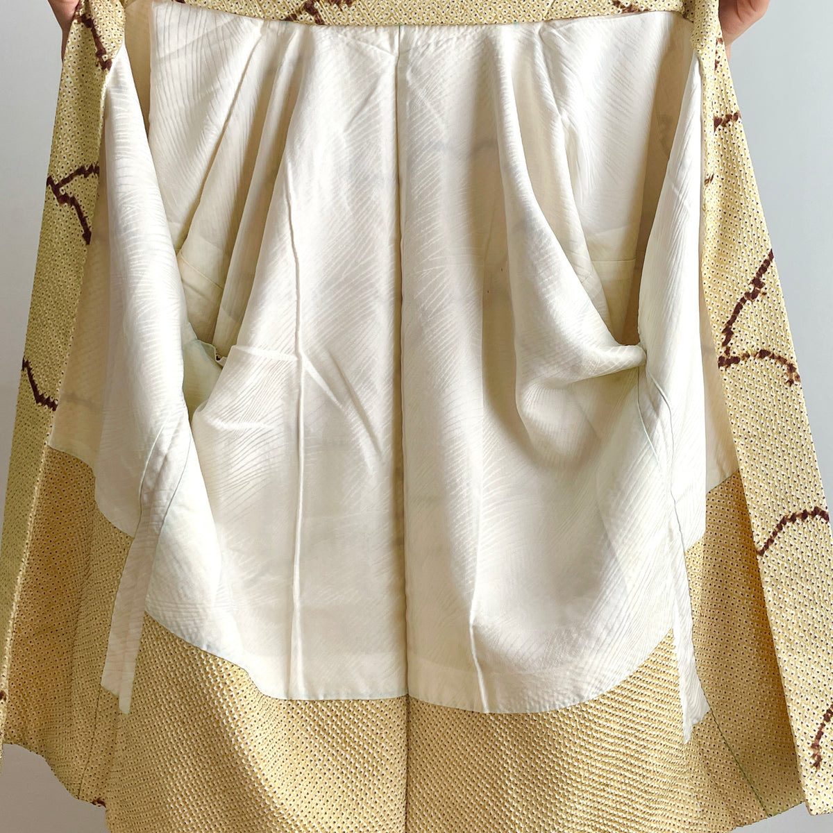 Haori Shibori Yellow with Chocolate Lines in Silk