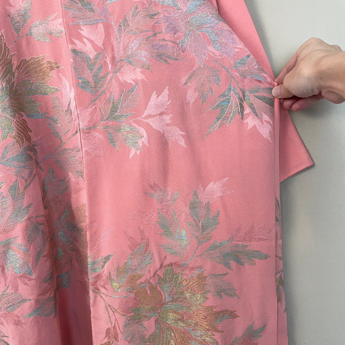 Haori Pink with Metallic Flowers Embroidered in Silk Crepe