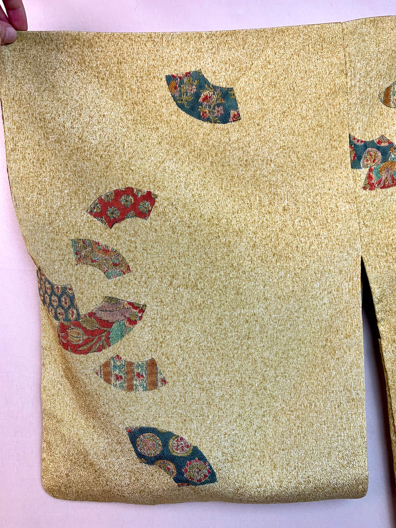 Haori Thai Curry With Fans