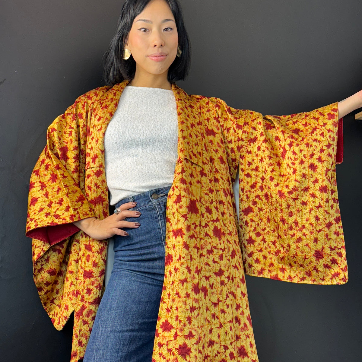 Kimono Golden Sun with Red Shibori Technique in Silk