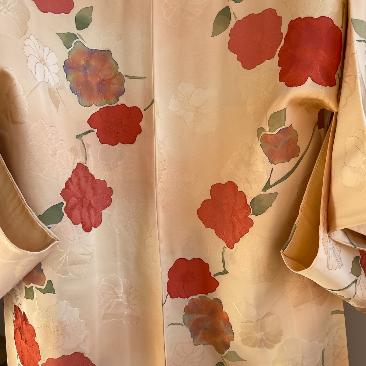 Haori Yellow Cream with Hand-painted Flowers in Silk