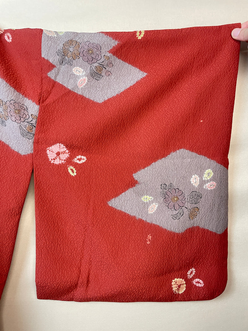 Haori Envelope Deep Red with Shibori Flowers