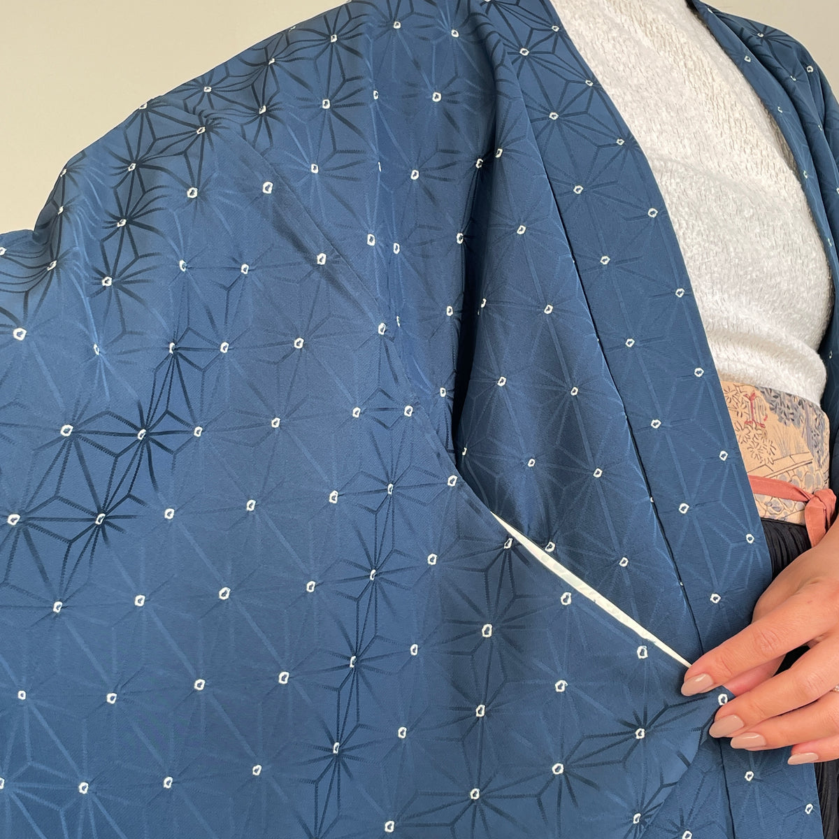 Haori Asahona Pattern in Dark Blue Silk