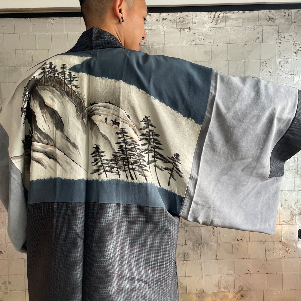 Mens Haori Jacket Oshima with Art Back