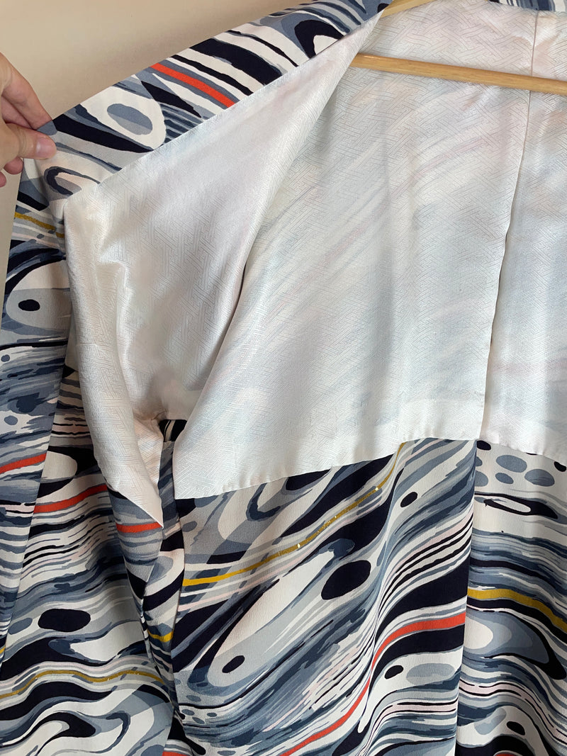Haori Ink Ripples with Gold Details