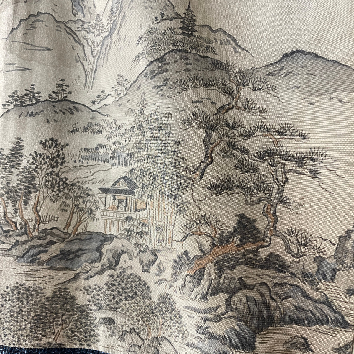 Haori Mens Oshima Tsumugi Silk with Art