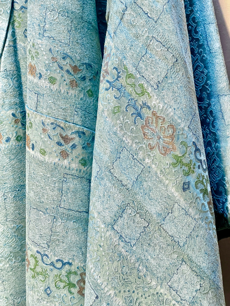 Kimono in Light Blue Silk