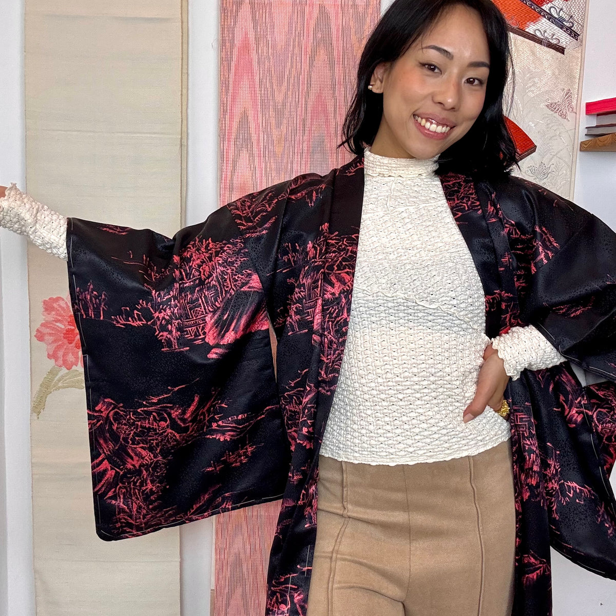 Haori Black with Pink Japanese Houses in Silk