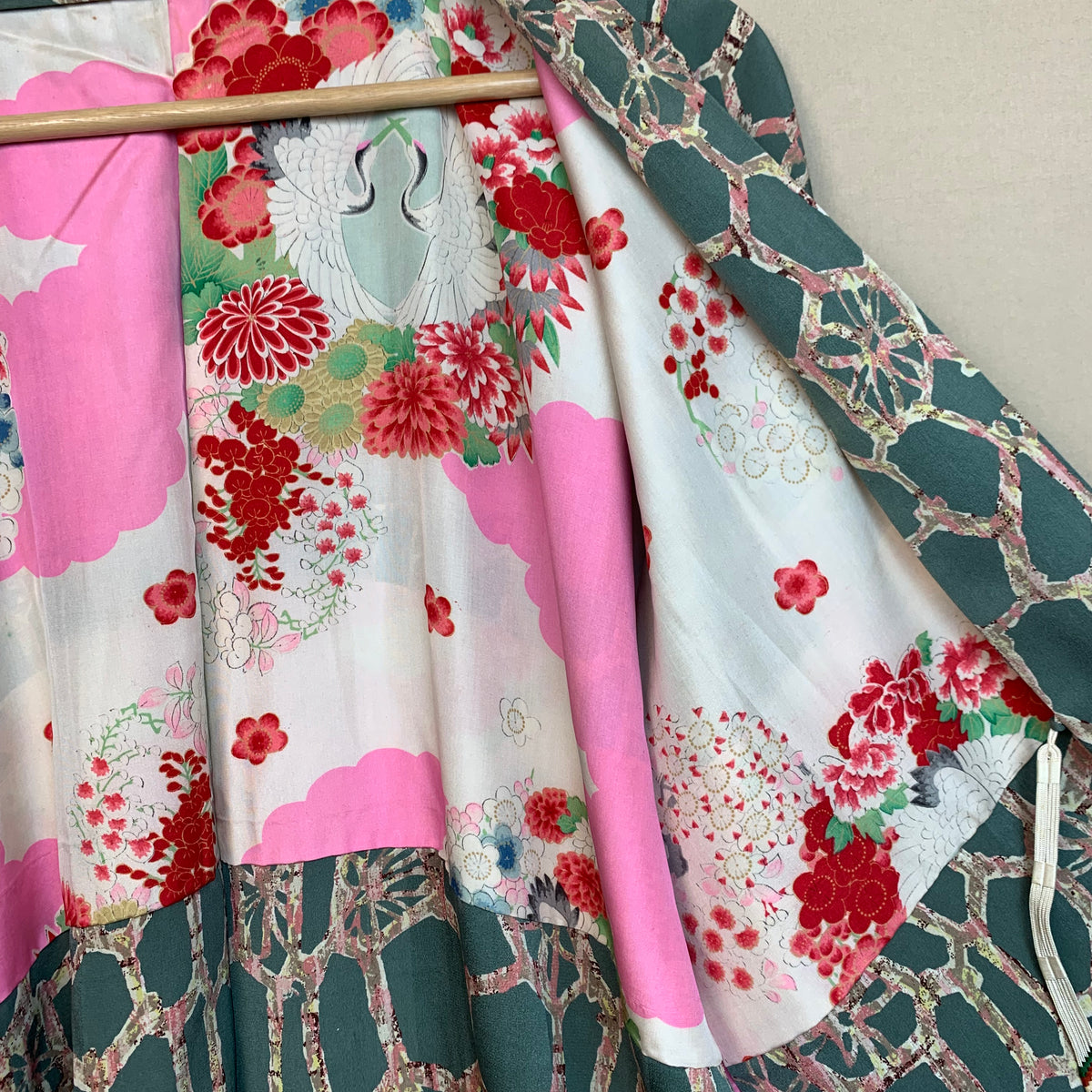 Haori Emerald Jewlery