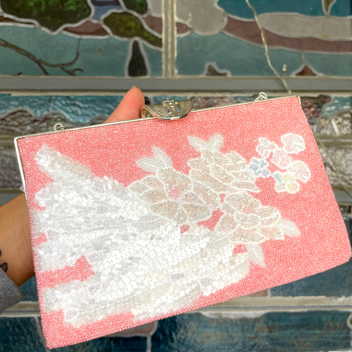 Beaded Bag Pink with white Flowers