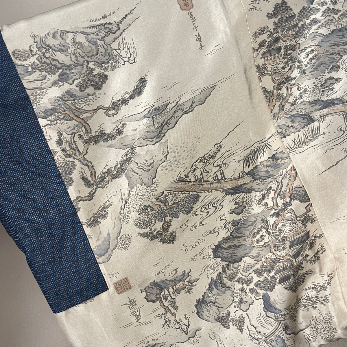 Haori Mens Oshima Tsumugi Silk with Art