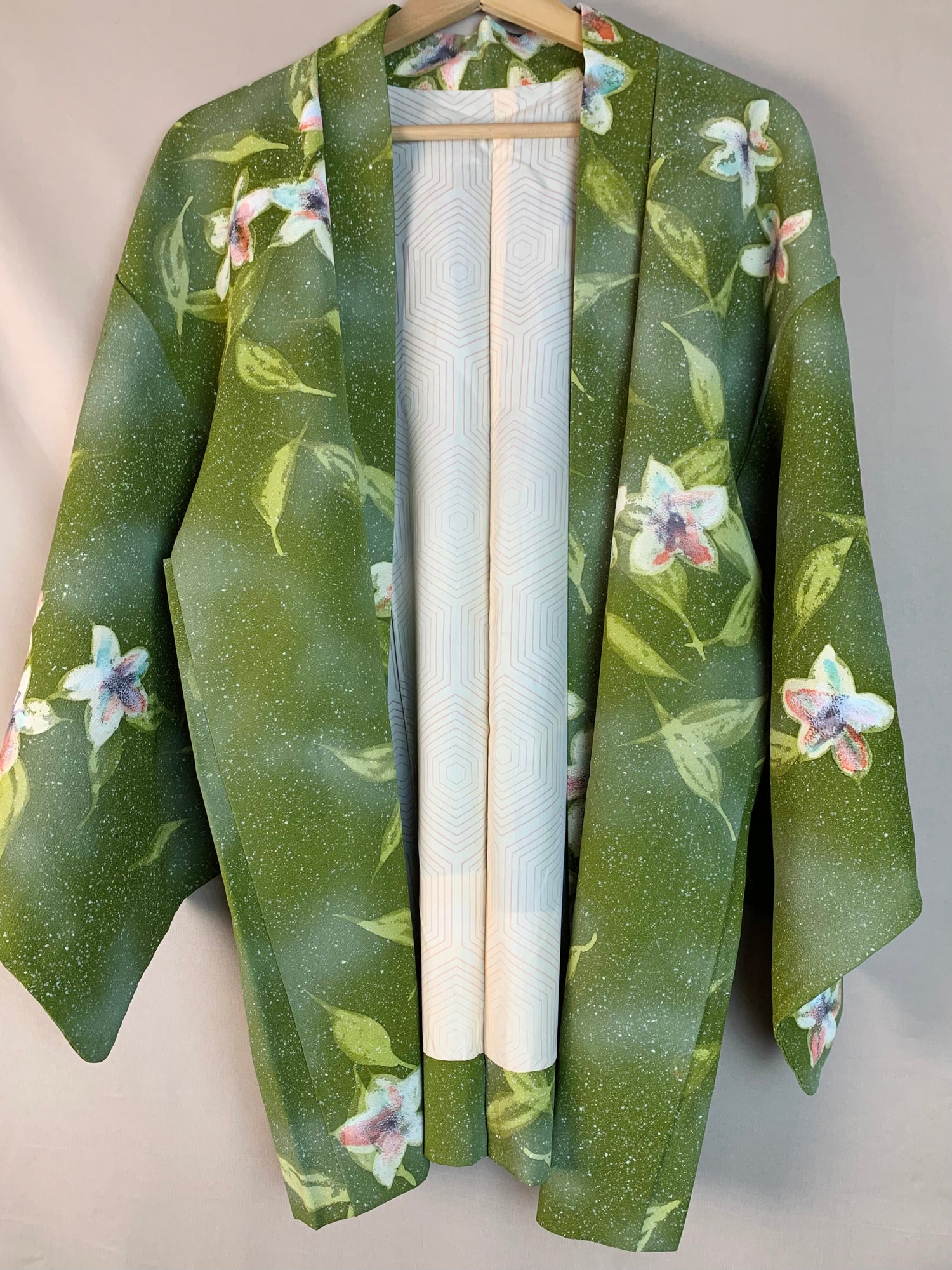Haori Hand Painted Flowers in Green silk - SKU