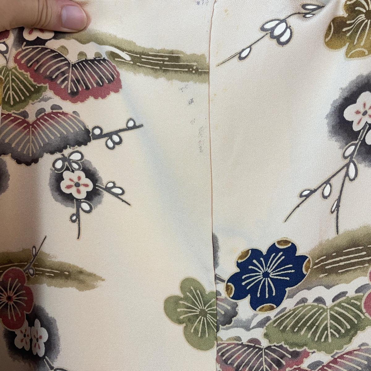 Kimono Cream with Japanese Garden Cherryblossom Painting