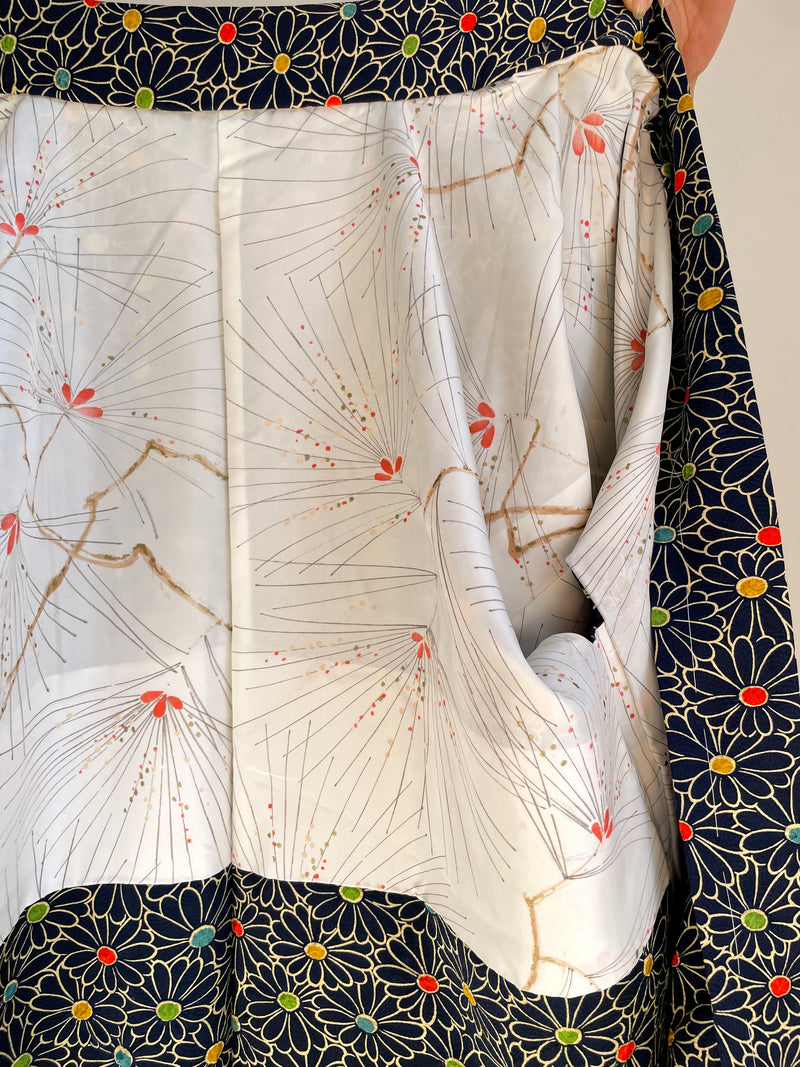 Haori Confetti Dark Blue with Flowers Pattern made in Shibori Technique in Silk