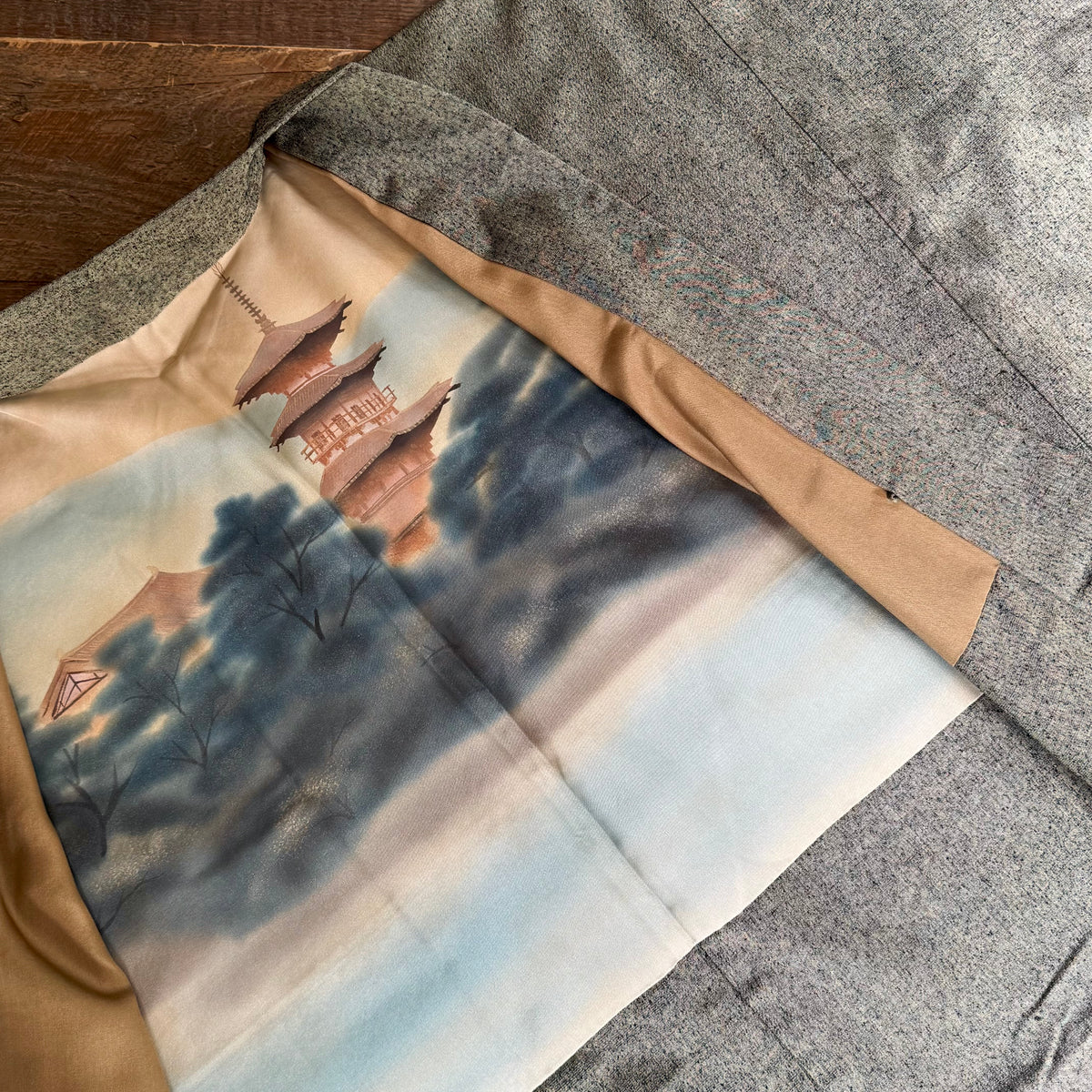 Kimono Mens Grey and Haori Black with Sakura interior