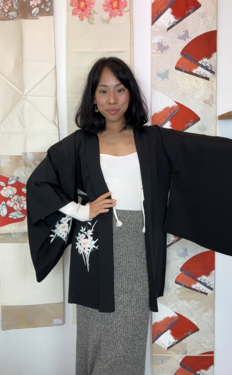 Haori Black Ikebana Flowers in Silk