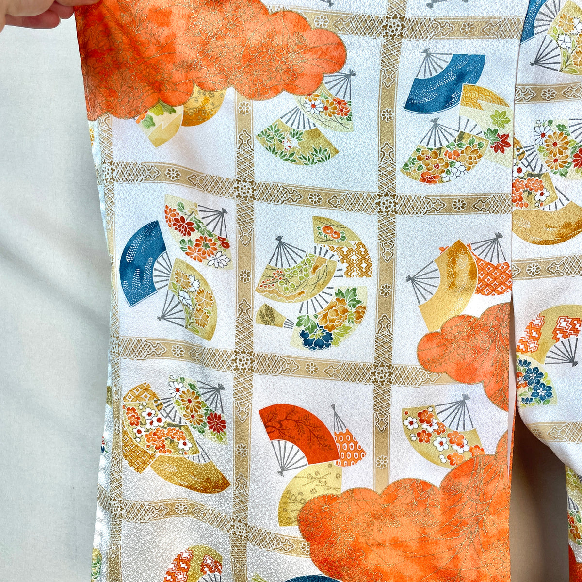 Kimono Japanese Tiles with Fans and Flowers in Silk