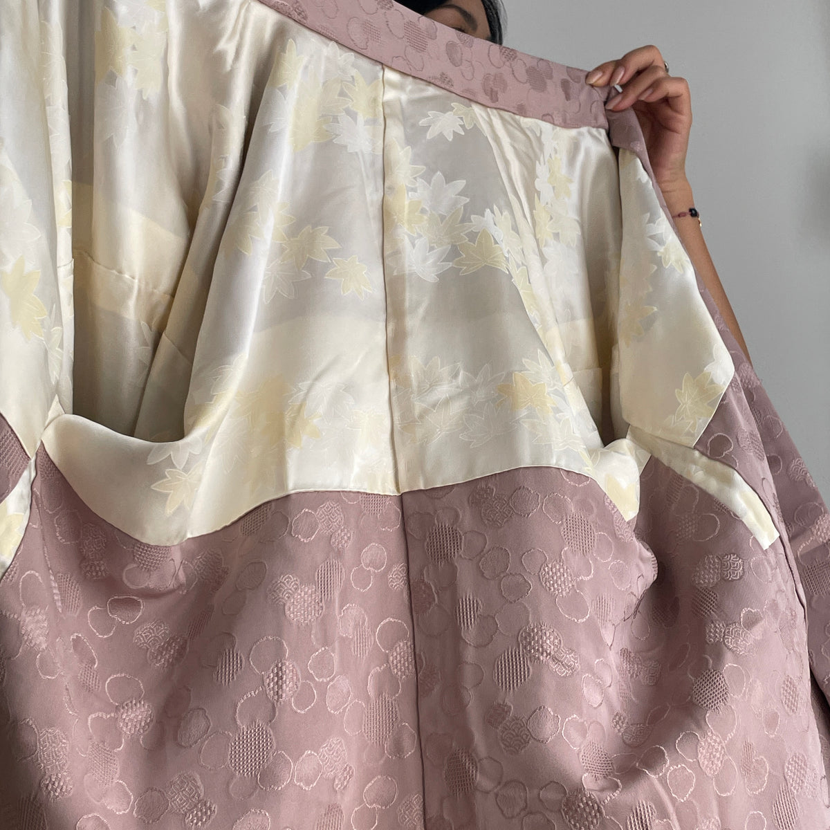 Haori Mauve Lavander with Bubbles Texture in Silk
