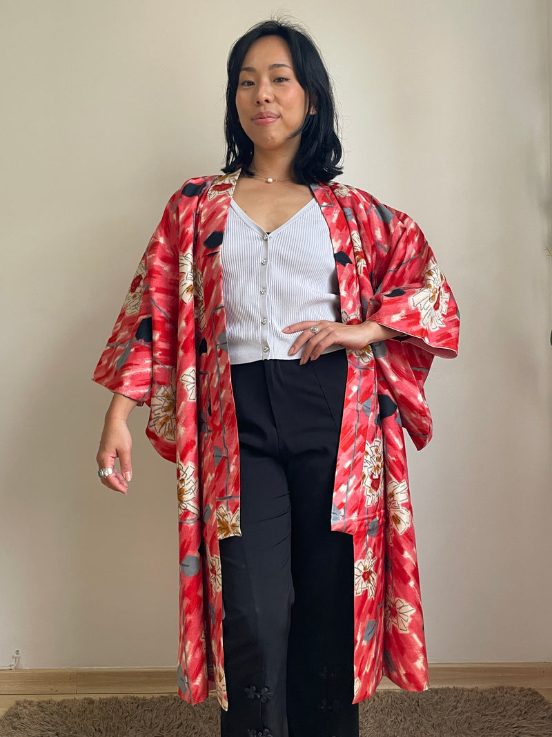 Kimono Vintage with Pink Drawings in Silk