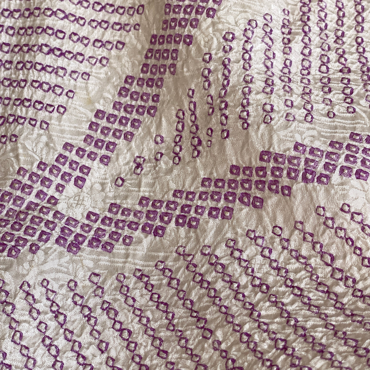 Haori White with Shibori Technique in Purple Silk