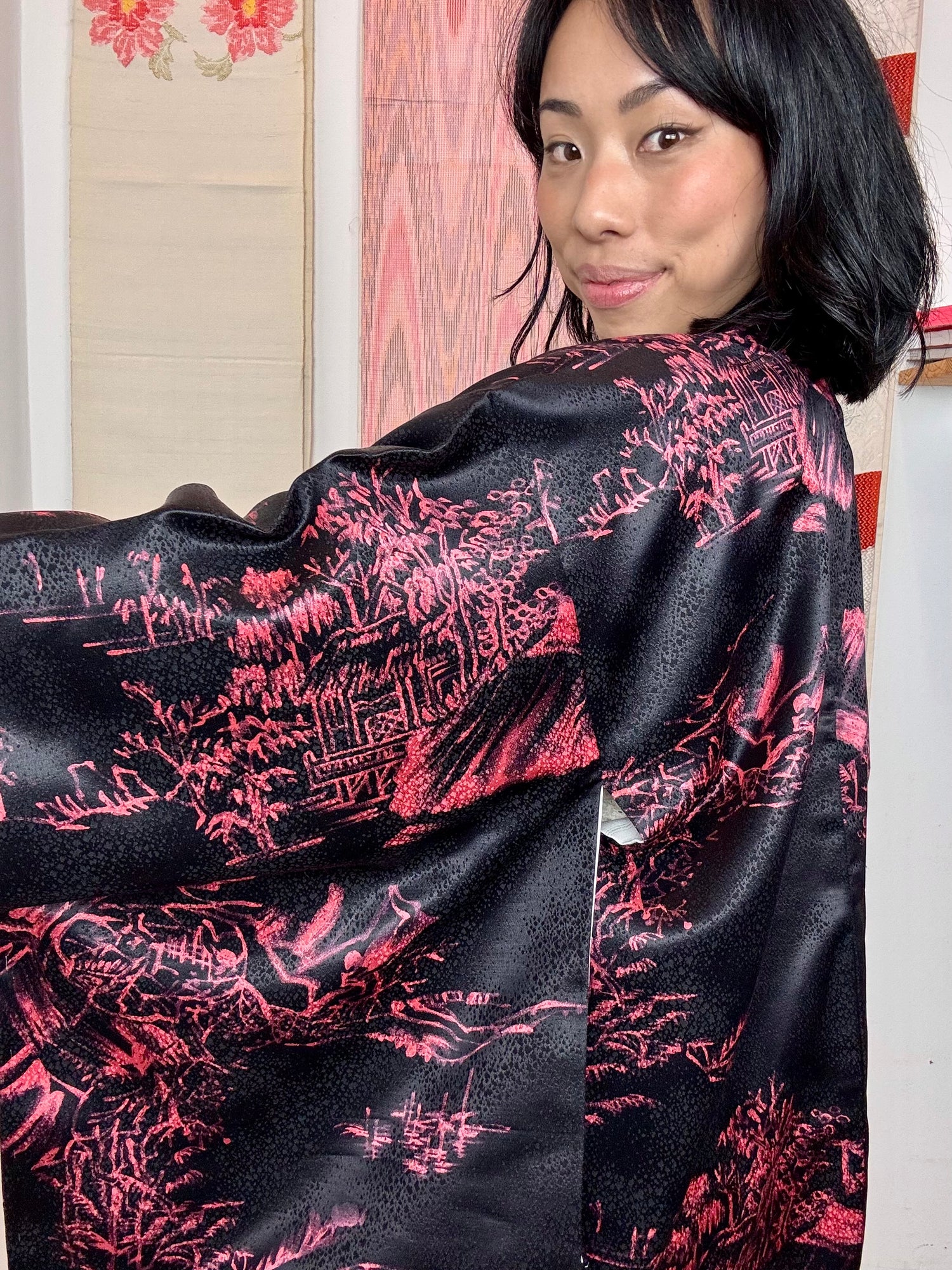 Haori Black with Pink Japanese Houses in Silk