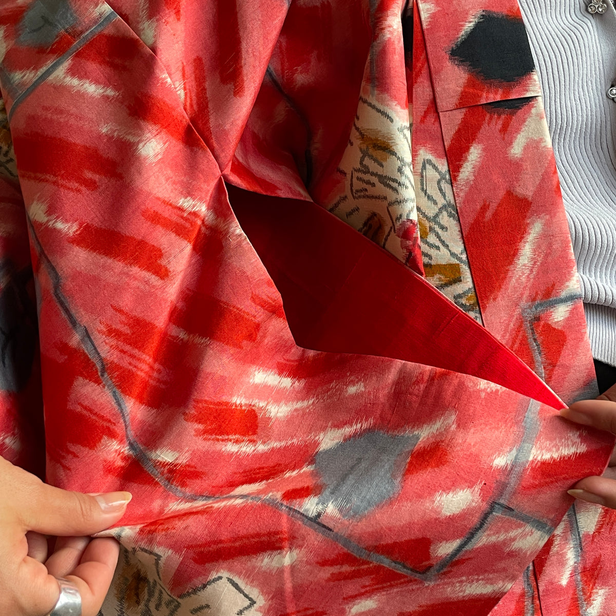 Kimono Vintage with Pink Drawings in Silk