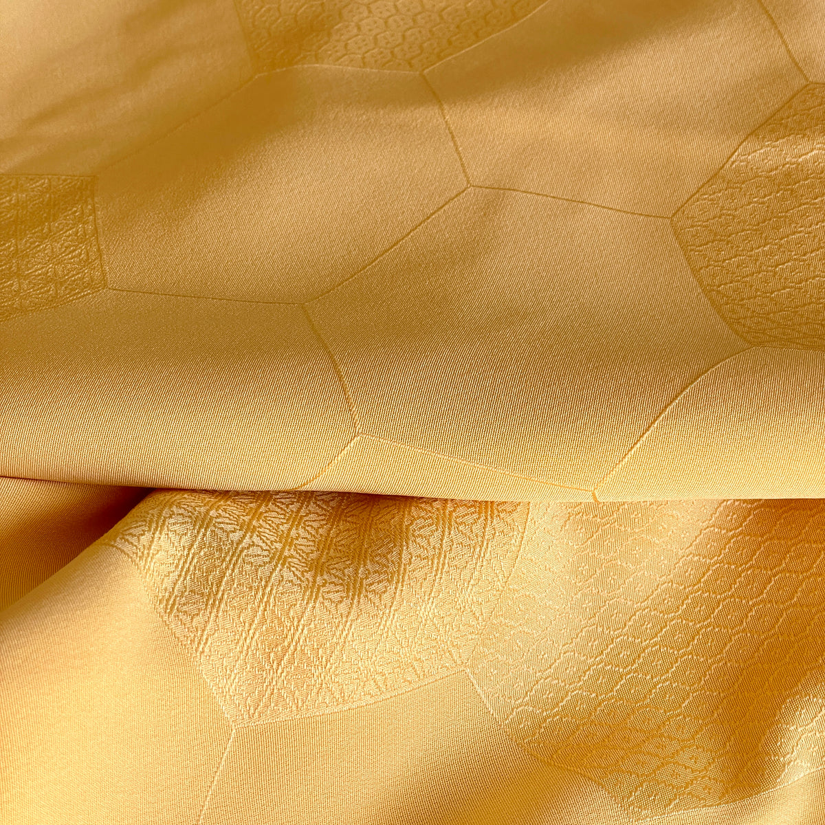Haori Pale Yellow with Bee Hive with Texture in Silk
