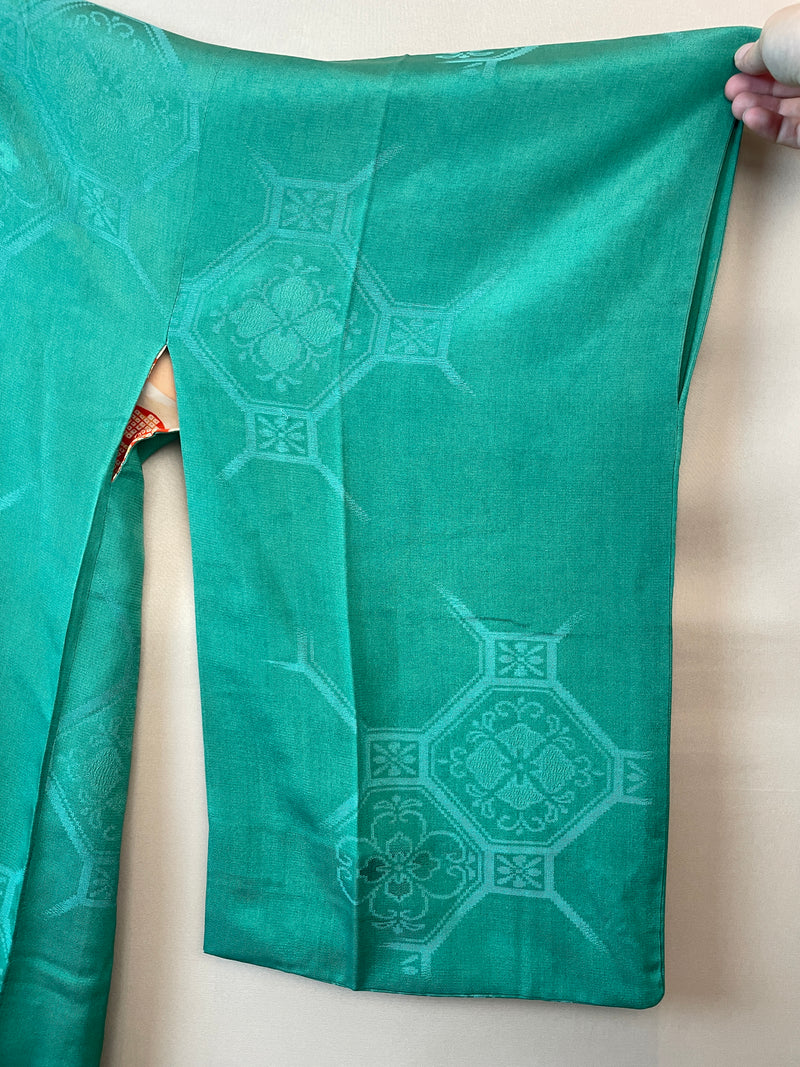Kimono Michiyuki Antique Green Emerald with Colorful Interior