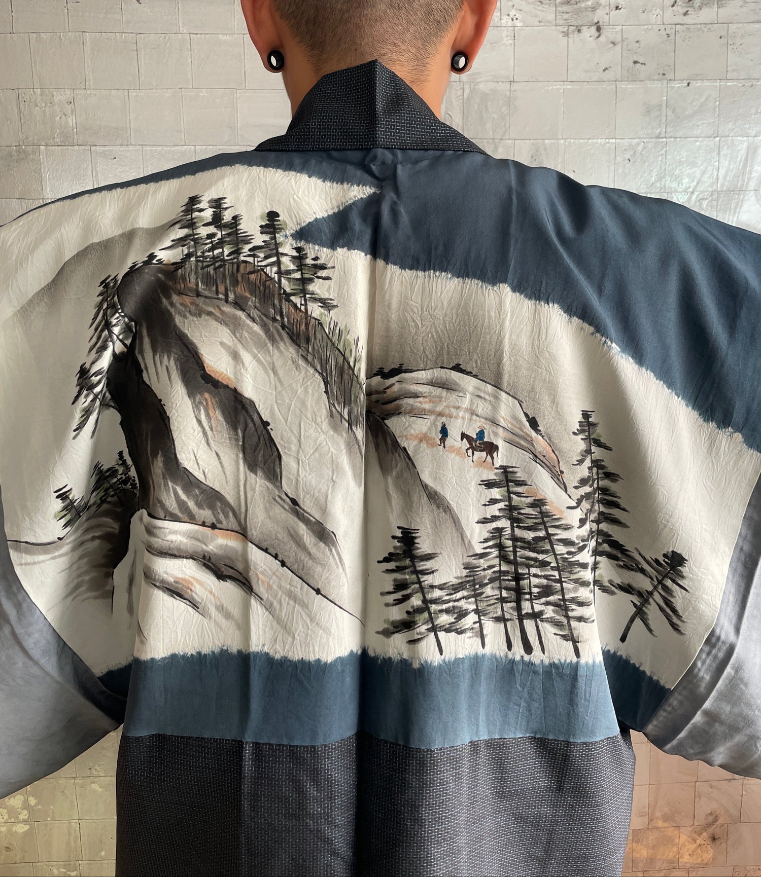 Mens Haori Jacket Oshima with Art Back