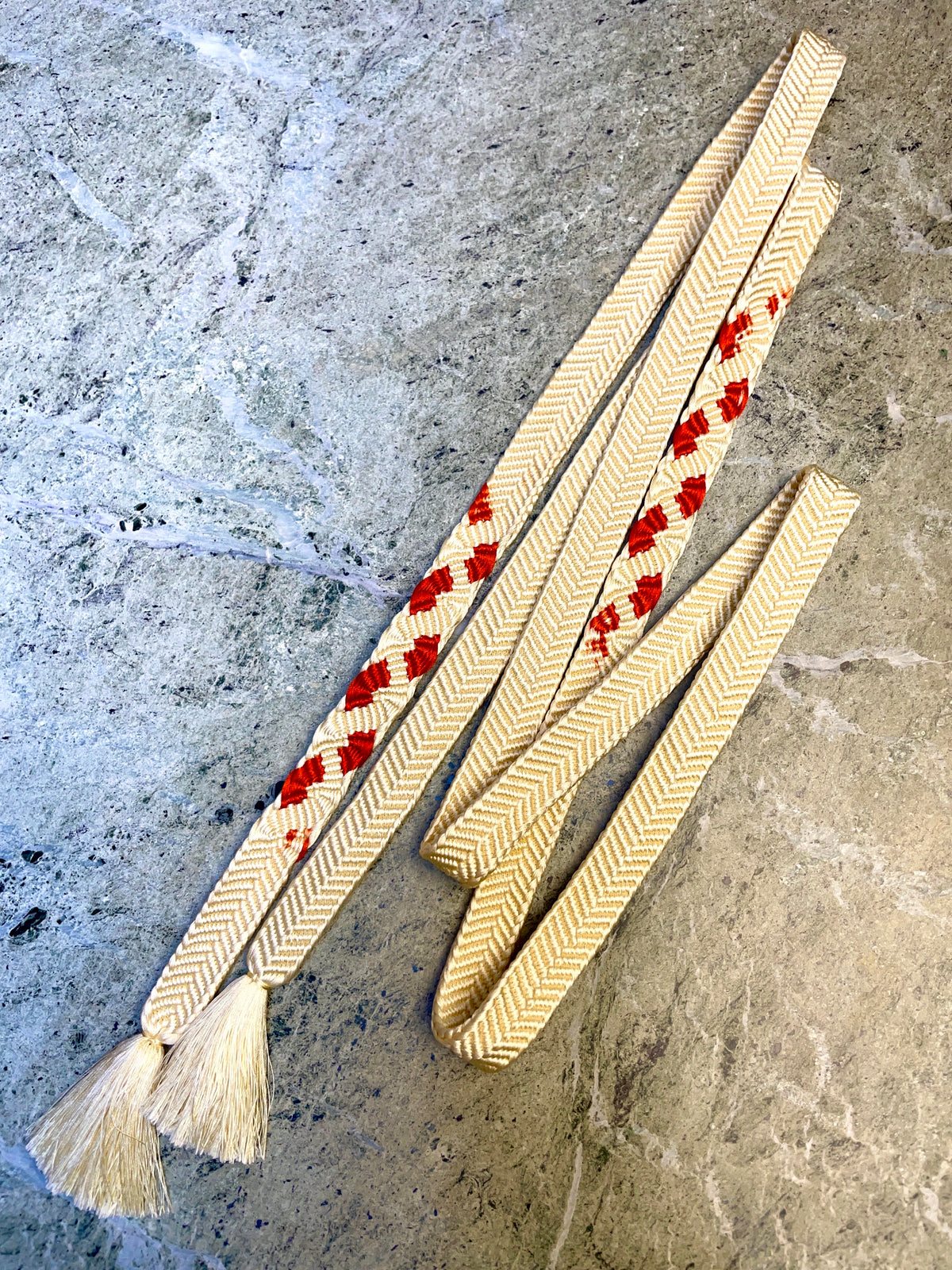Obijime Belt Flat White and Red Petals in Silk