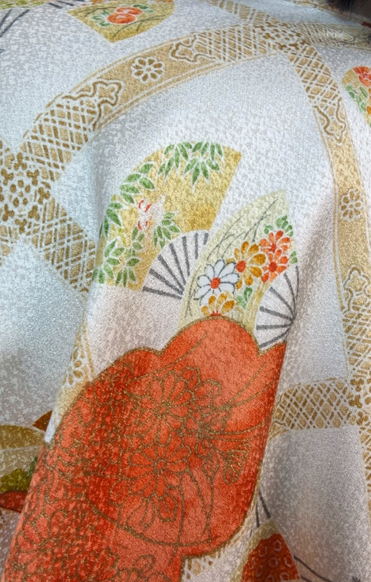 Kimono Japanese Tiles with Fans and Flowers in Silk