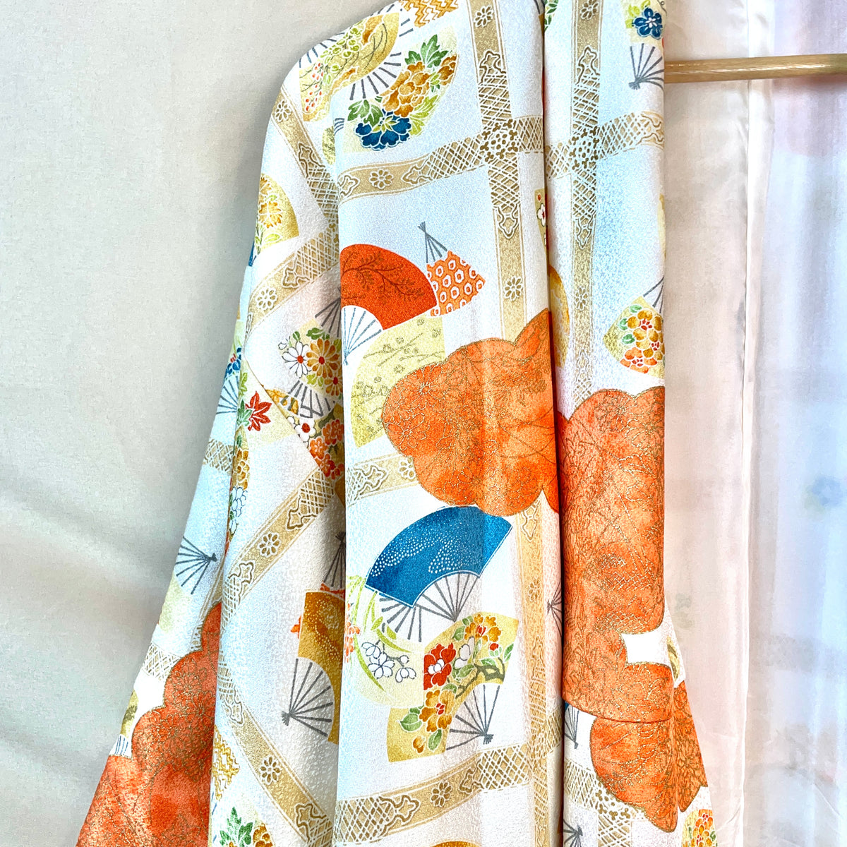 Kimono Japanese Tiles with Fans and Flowers in Silk