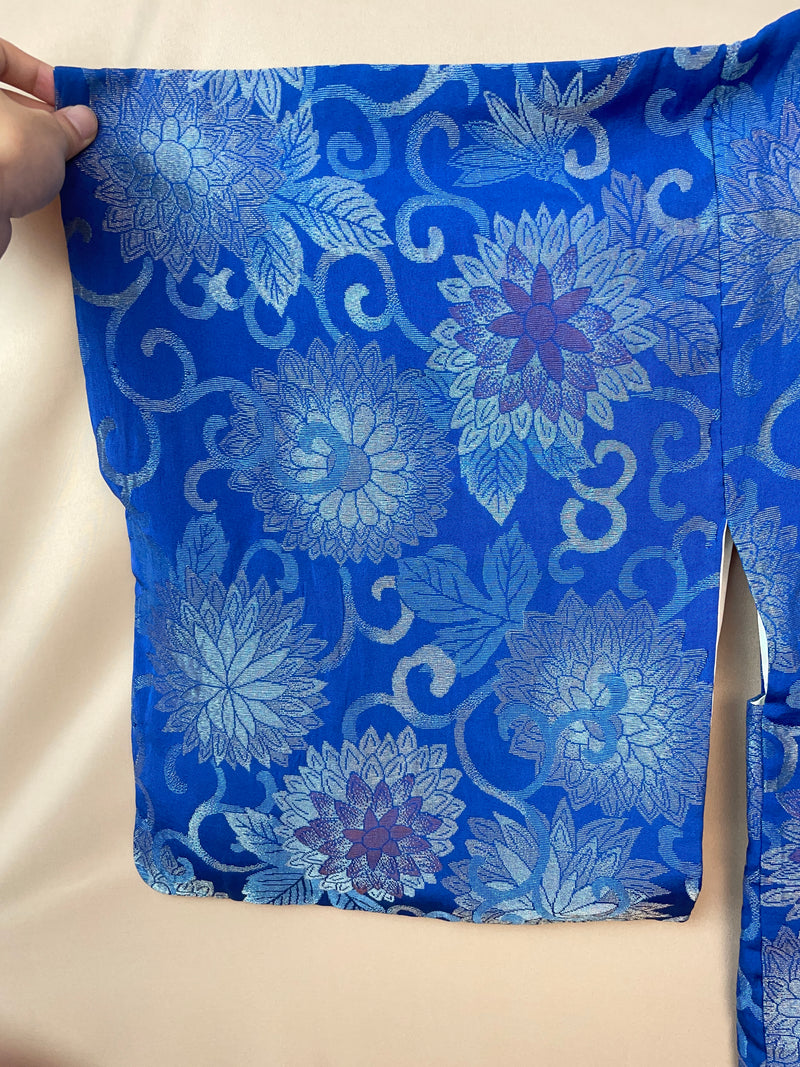 Haori Blue Jacquard with Embroidered Metallic Flowers