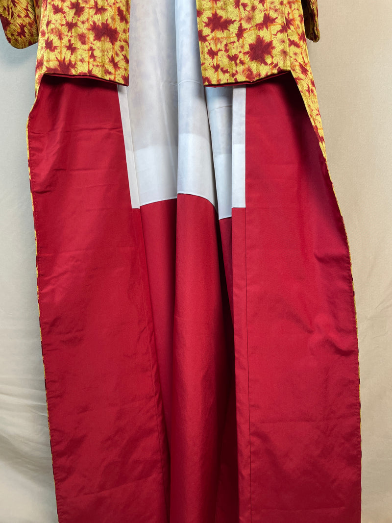 Kimono Golden Sun with Red Shibori Technique in Silk