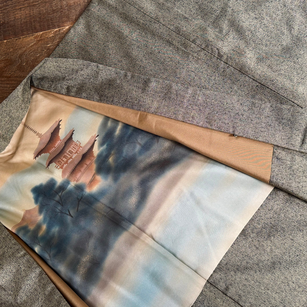 Kimono Mens Grey and Haori Black with Sakura interior