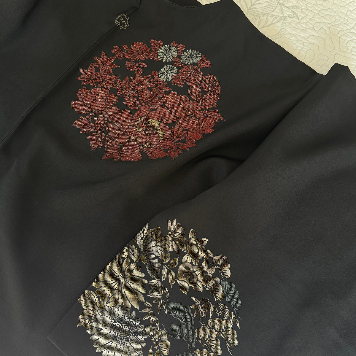 Kimono Mens Grey and Haori Black with Sakura interior